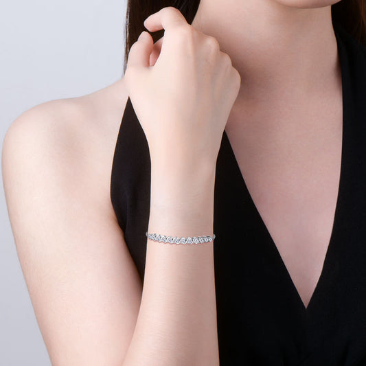 ASN Étoile Wave Moissanite Bracelet