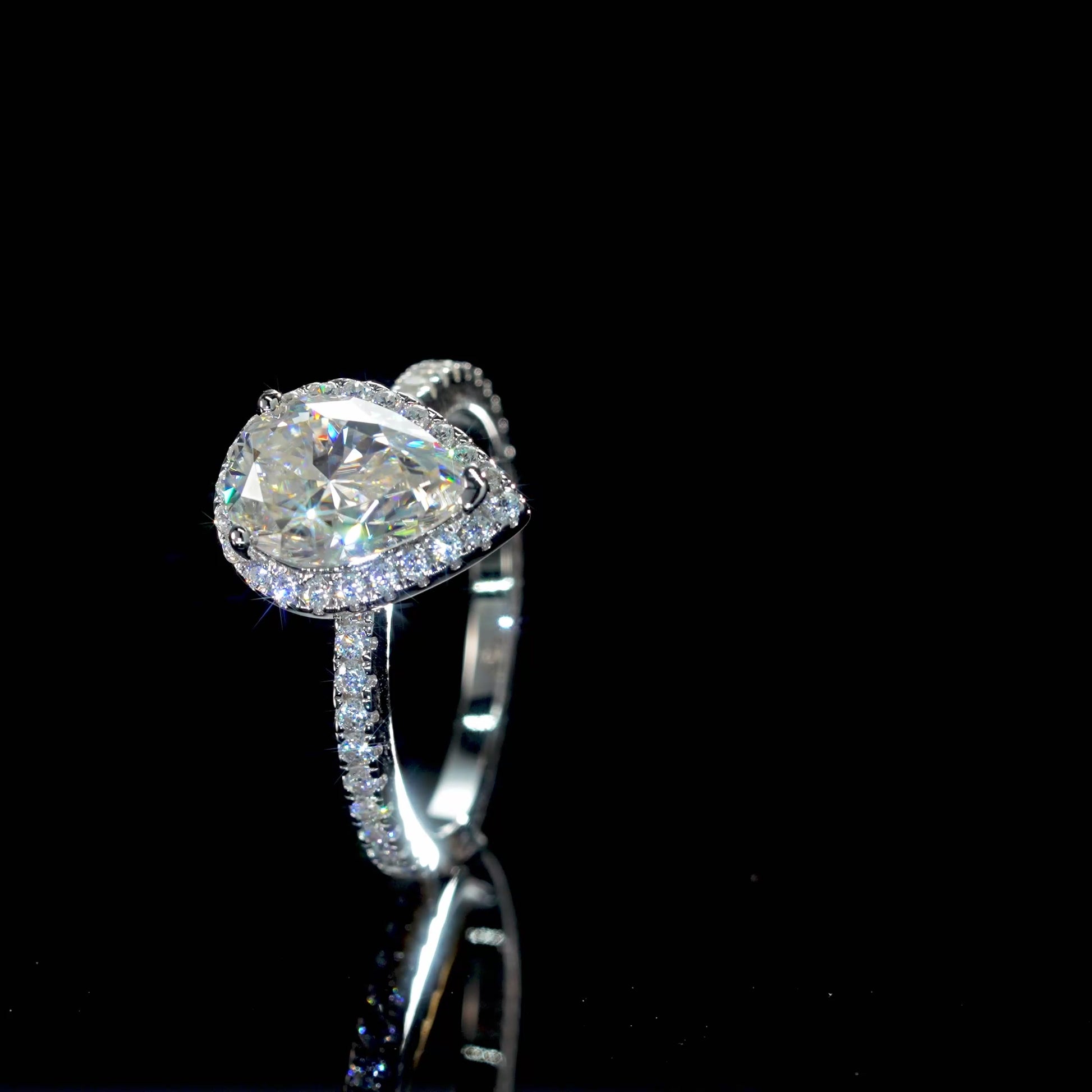 ASN Teardrop Muse Moissanite Ring